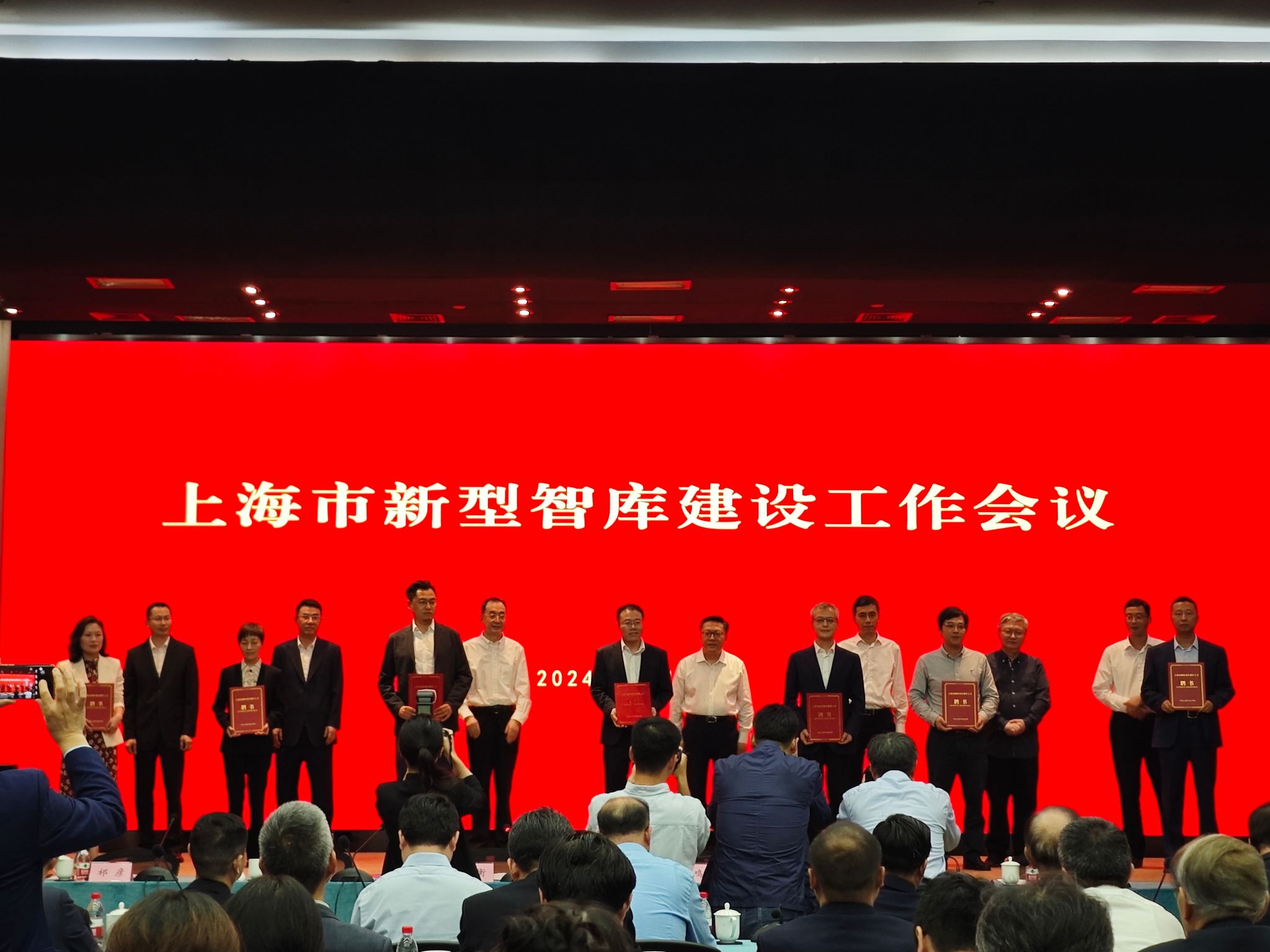 1573466610.jpg 1573466610.jpg